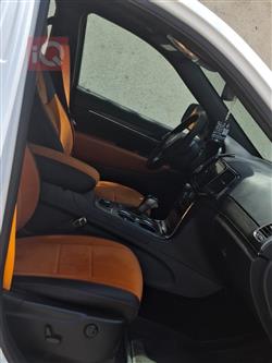 جیپ گراند شیرۆکی